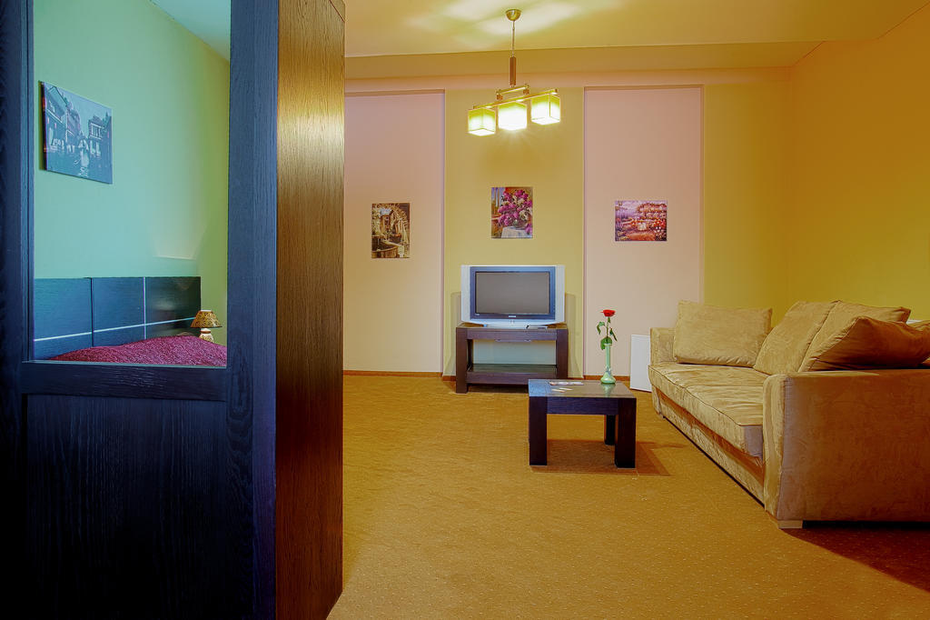 Casa Preturii Hotel Tîrgu Lăpuş Habitación foto